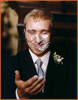 groom cake face humor wedding photo Oregon copyright Jim Stoffer Photography