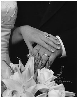 black and white or color wedding photography by Jim Stoffer, Astoria, Oregon USA