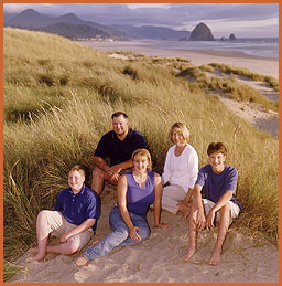 photo sample of family near Cannon Beach, Oregon, by Jim Stoffer 